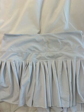 gold hinge White Pleated Women’s Skirt